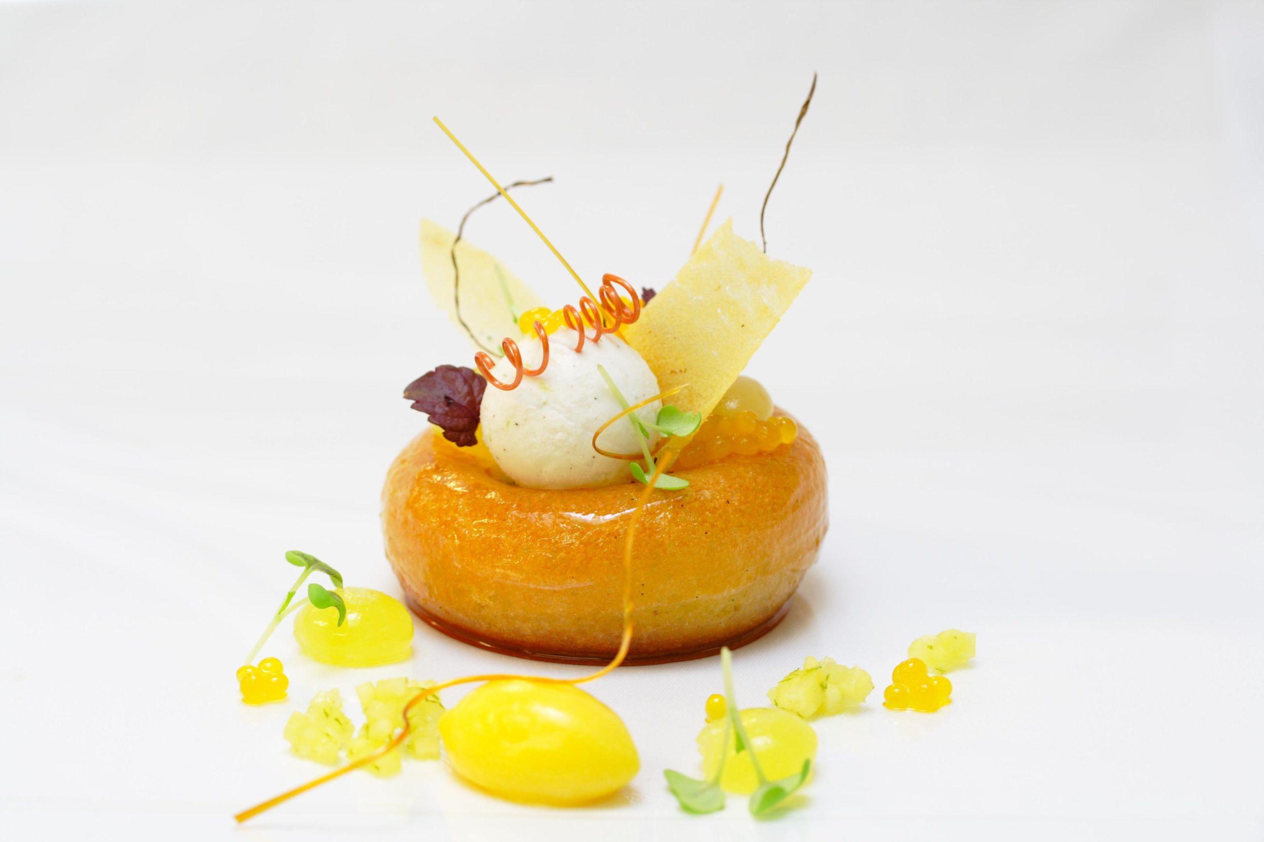 Baba-au-rhum